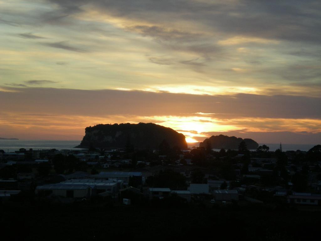 Whangamata Vistas B&B Buitenkant foto