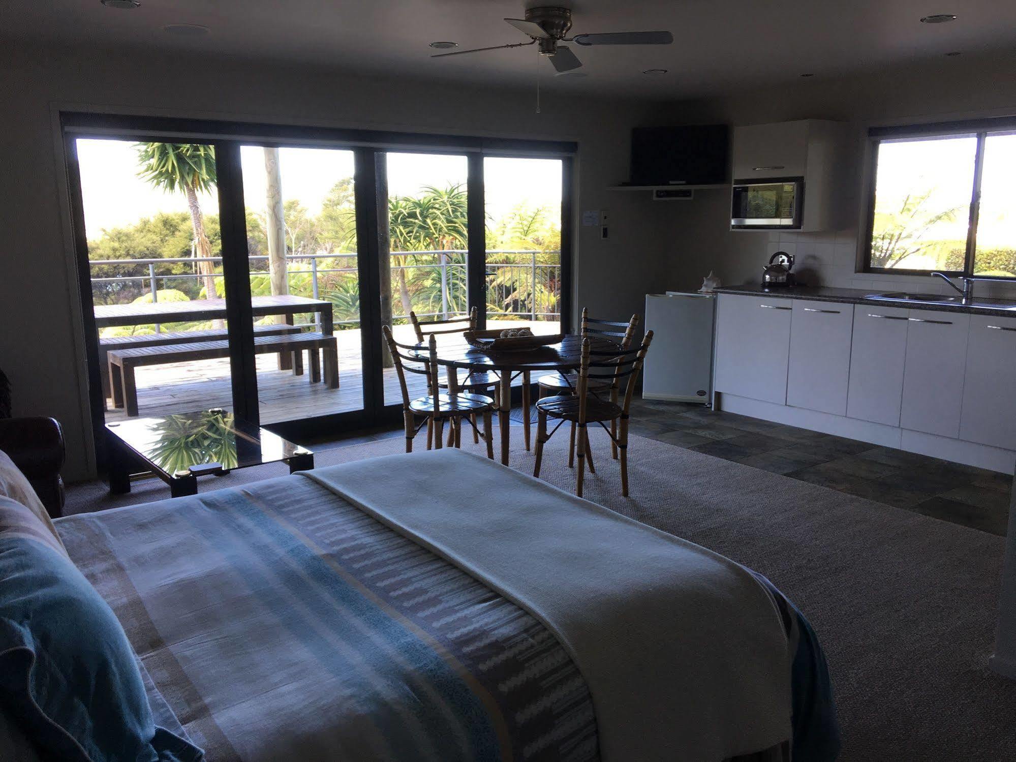 Whangamata Vistas B&B Buitenkant foto