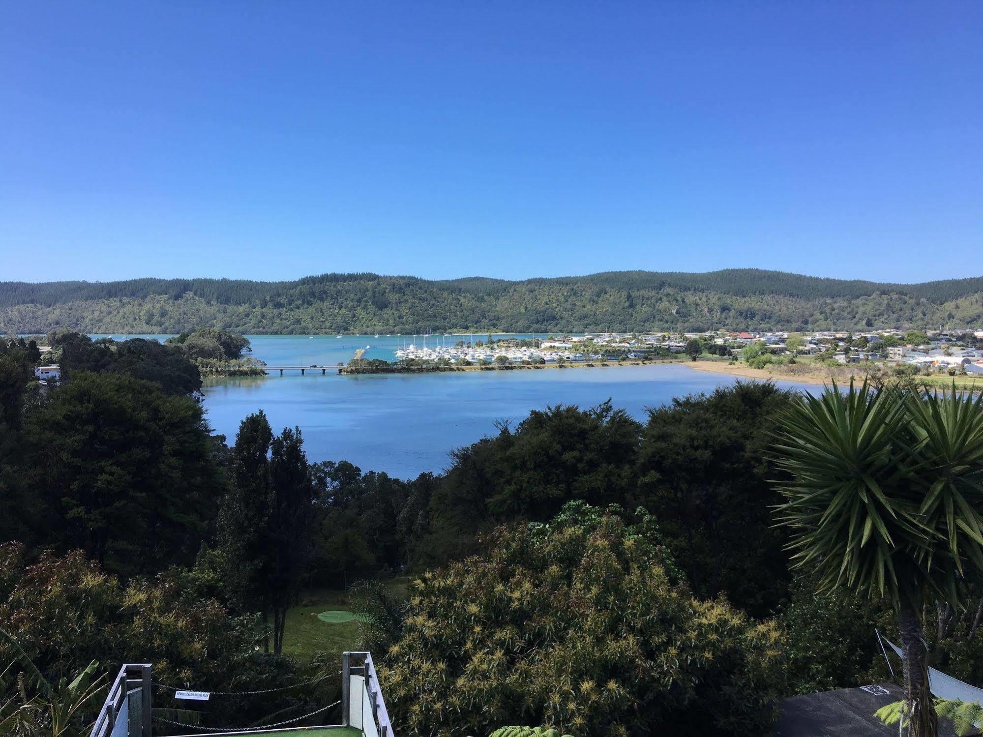 Whangamata Vistas B&B Buitenkant foto